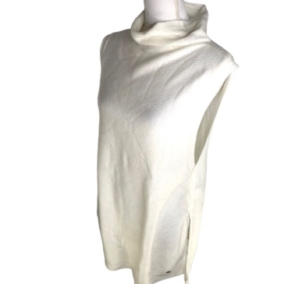 Monk & Lou Sleeveless knit Tunic - Picture 6 of 6